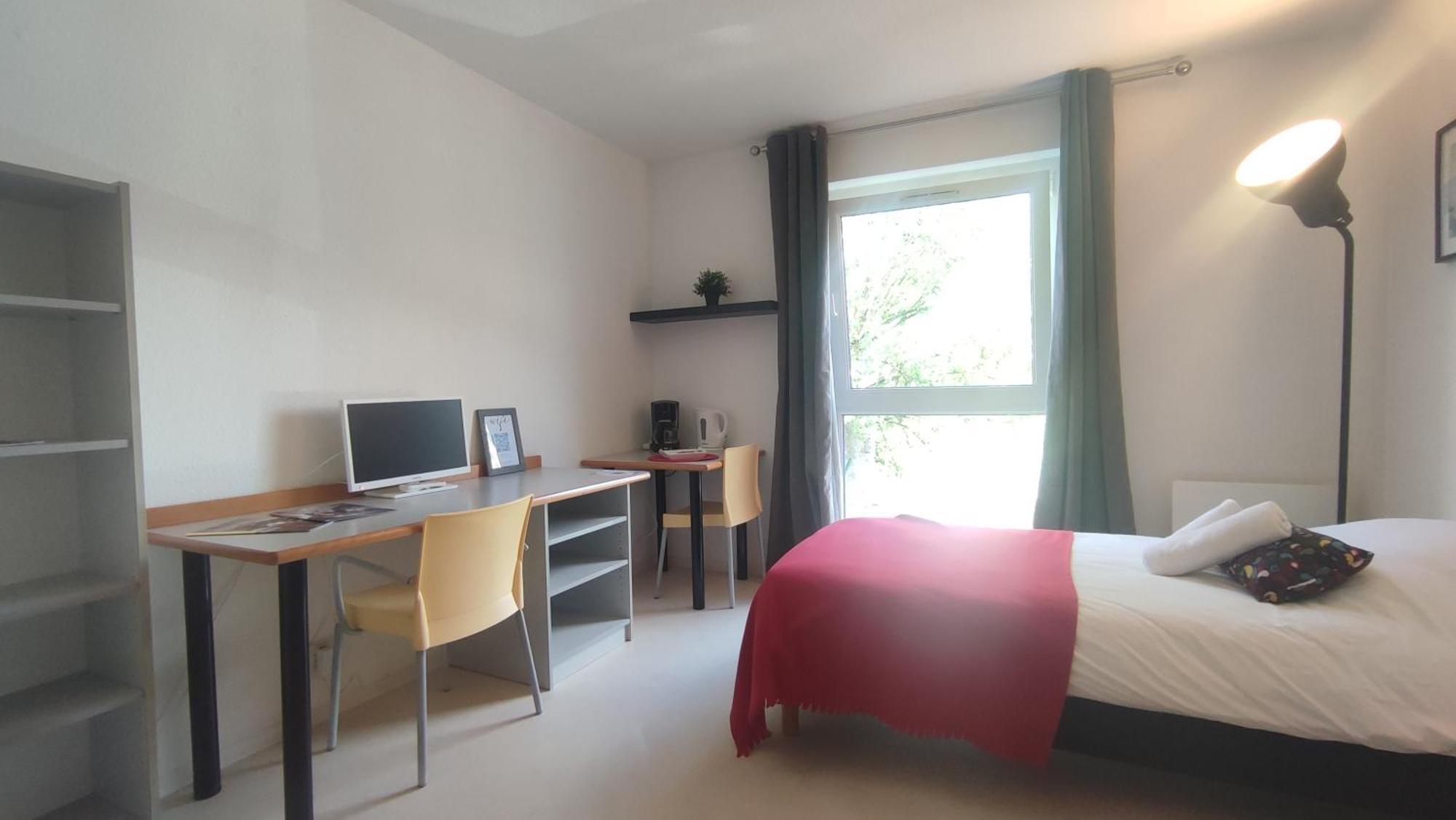 Neoresid - Residence Du Parc Reims Zewnętrze zdjęcie